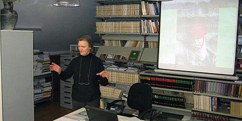 Prof. Dr. Marianne Bröcker wurde am 1. November 1936 in Greifswald geboren und starb am 4. August 2013